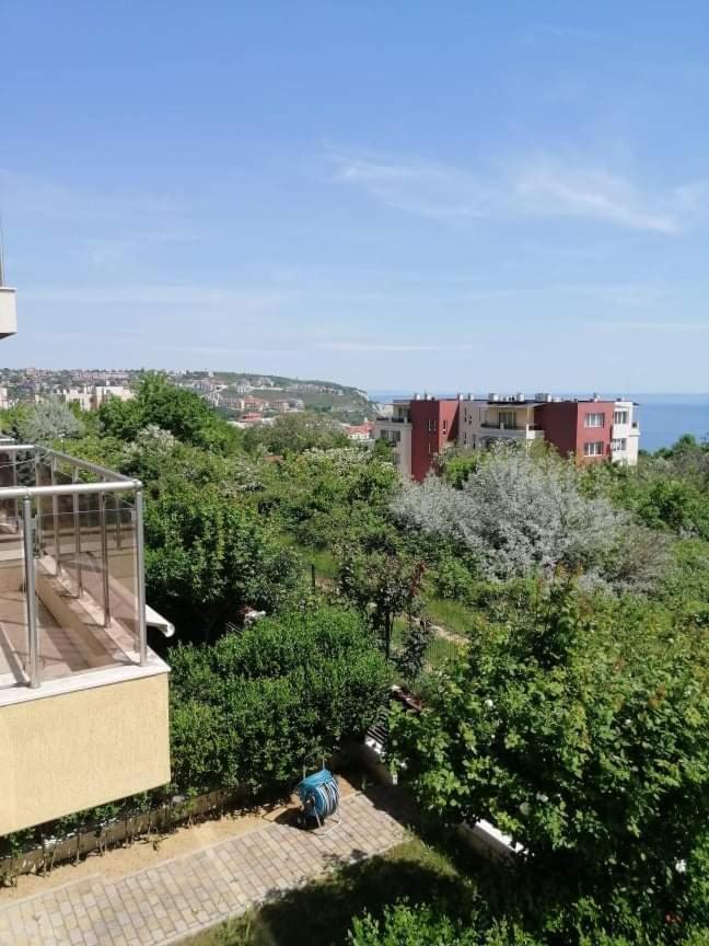 Byala-Apartment-Valmira Бяла Экстерьер фото